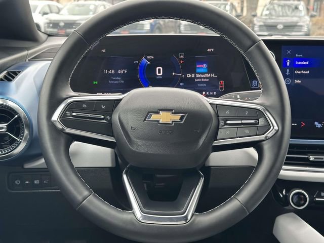 Used 2025 Chevrolet Equinox EV LT image 23
