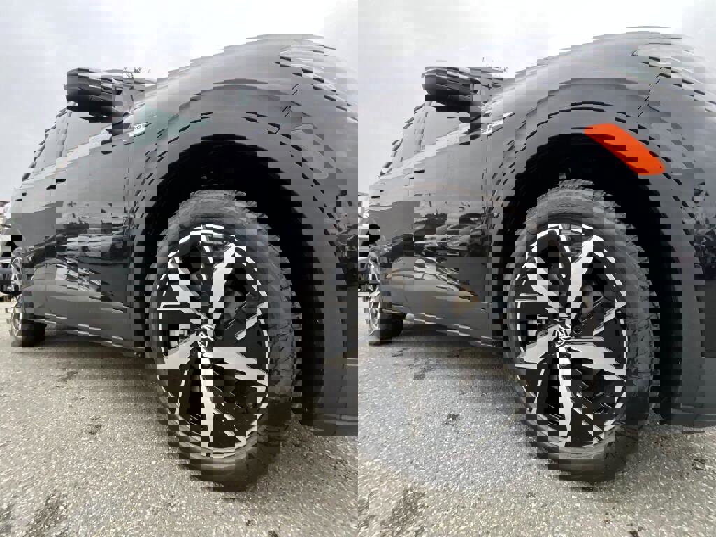 New 2026 Volkswagen ID.4 Pro S image 10