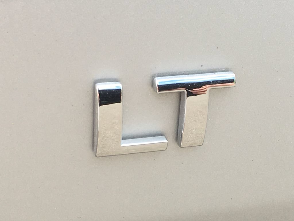 Used 2019 Chevrolet Traverse LT w/ LT Premium Package AWD/4WD image 7