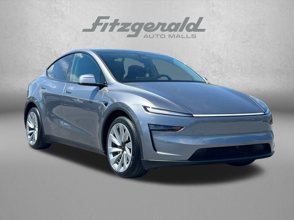 Used 2026 Tesla Model Y Long Range image 1