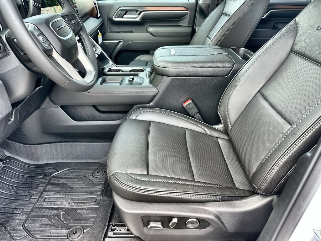 New 2026 GMC Sierra 3500 Denali w/ Denali Reserve Package AWD/4WD image 24