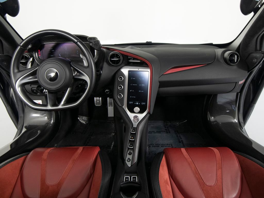 Used 2024 McLaren 750S Spider image 32