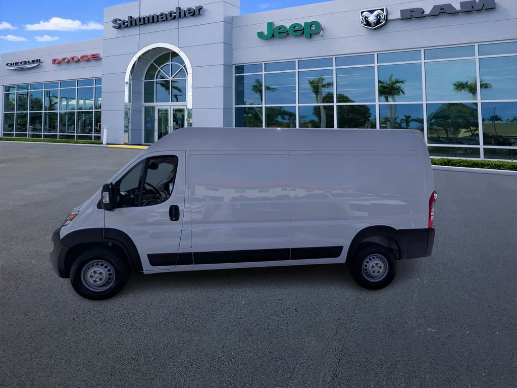 Used 2025 RAM ProMaster 2500 w/ Convenience Group FWD image 4