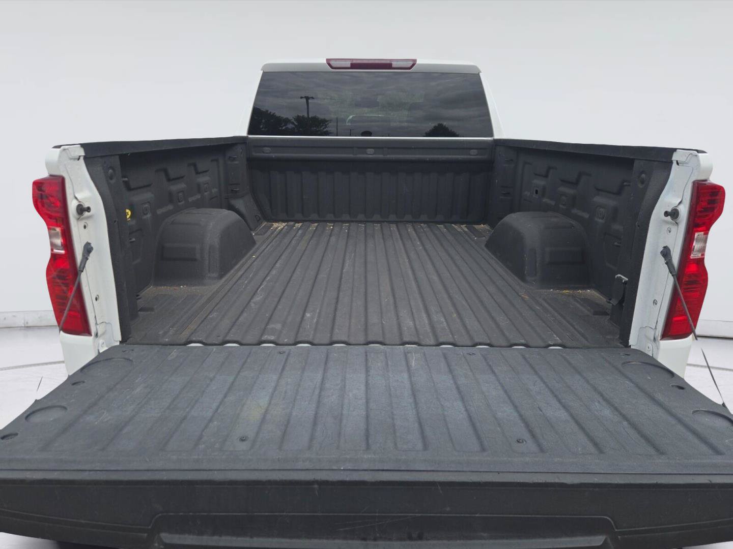 Used 2024 Chevrolet Silverado 1500 Custom RWD image 25