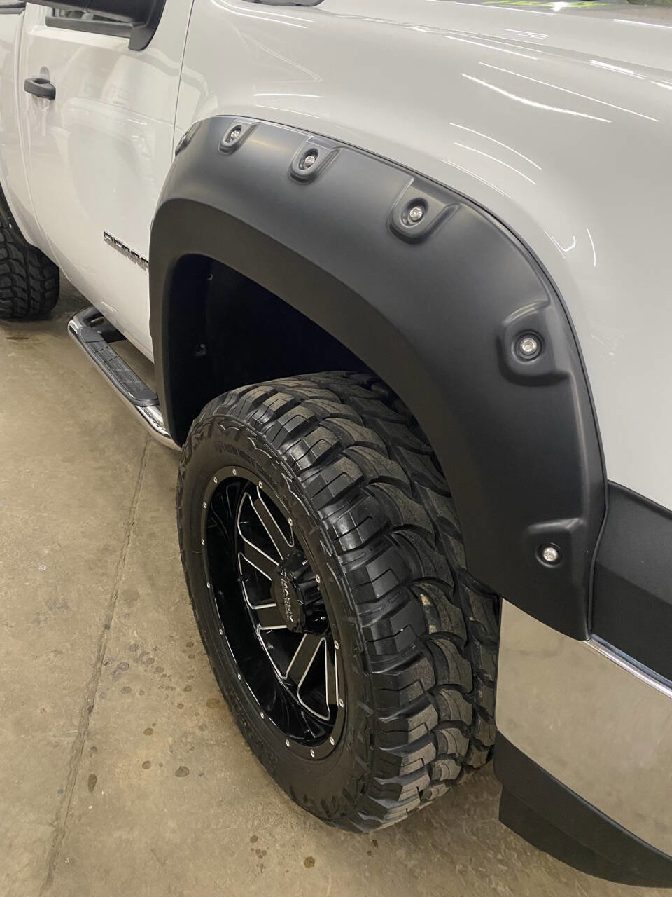 Used 2013 GMC Sierra 1500 W/T AWD/4WD image 8