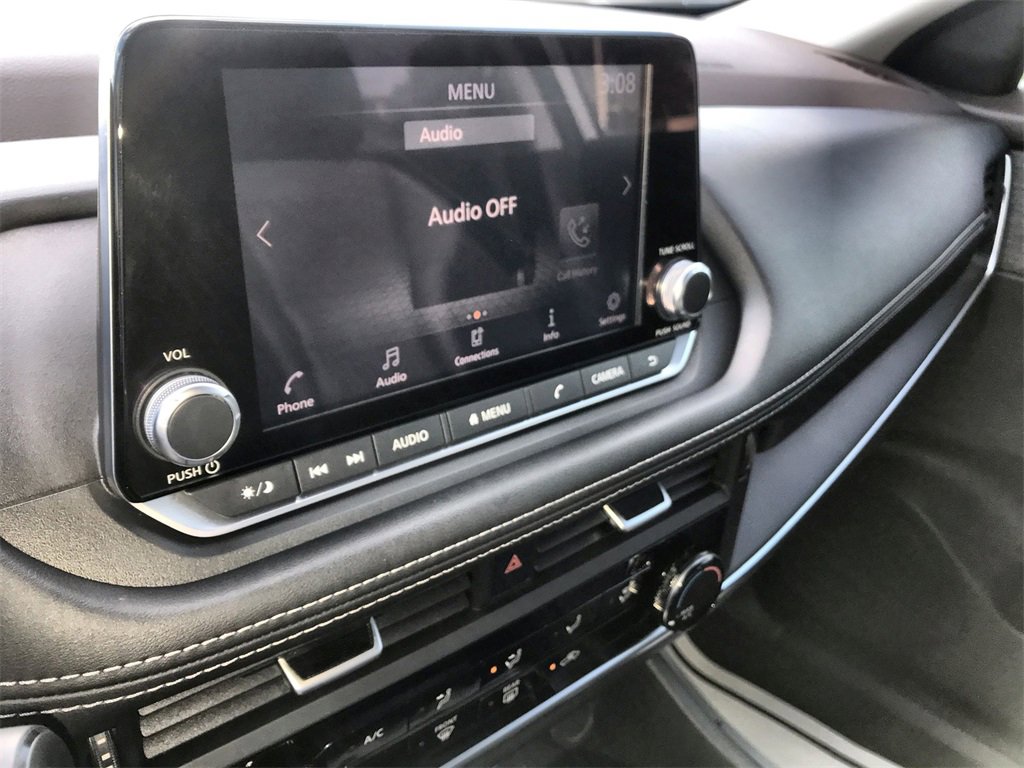 Used 2021 Nissan Rogue S image 16