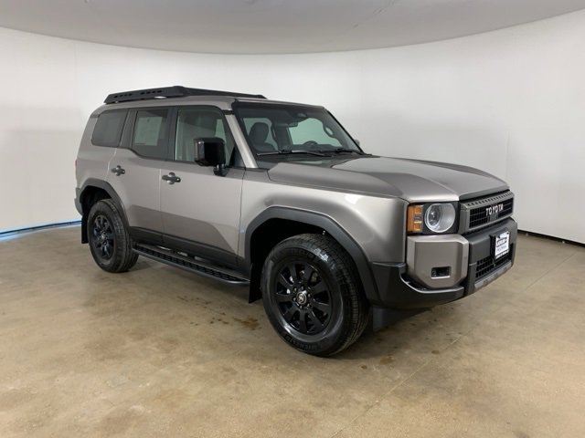 Used 2024 Toyota Land Cruiser image 5