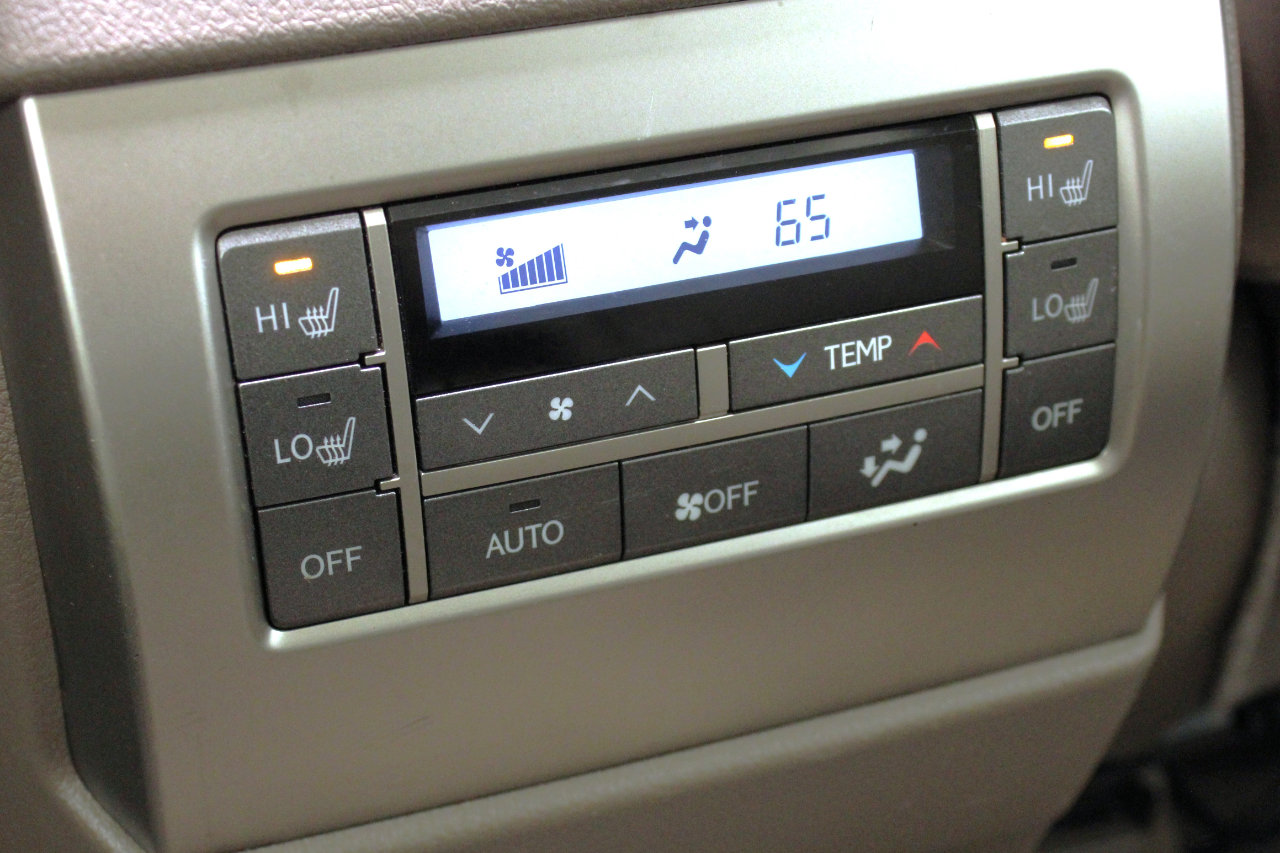 Used 2017 Lexus GX 460 Premium image 35