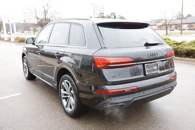 Used 2025 Audi Q7 2.0T Premium w/ Convenience Plus Package image 7