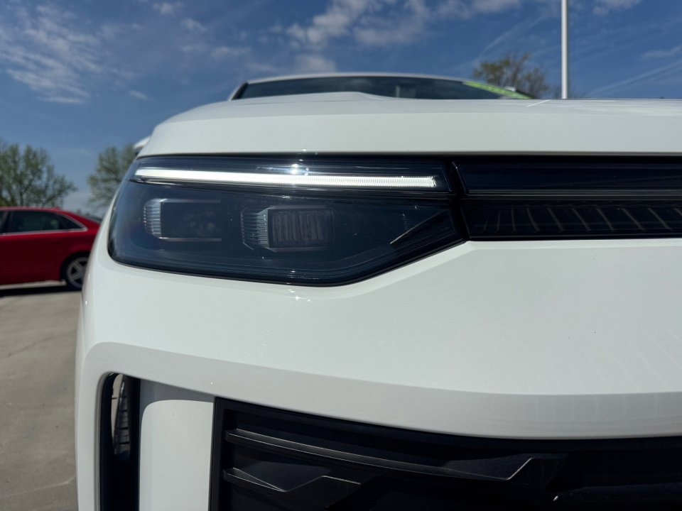 Used 2025 Volkswagen Tiguan SE image 28