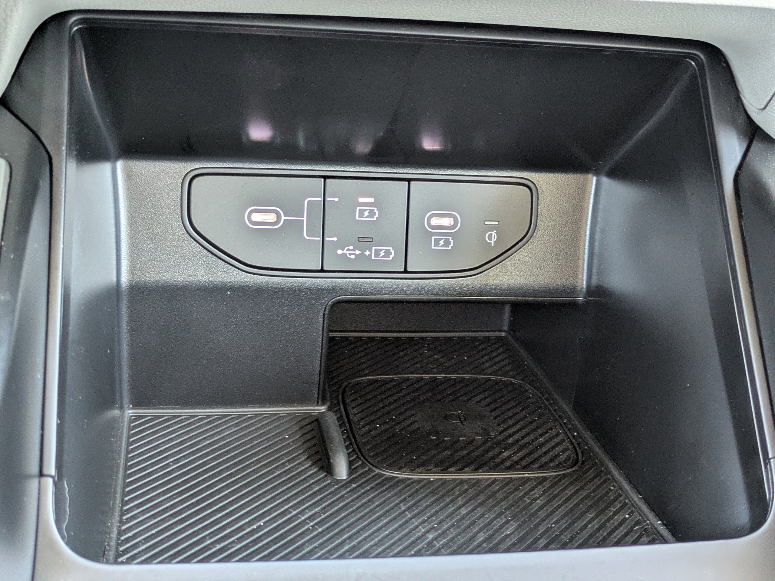 Certified 2025 Kia Sorento S image 28