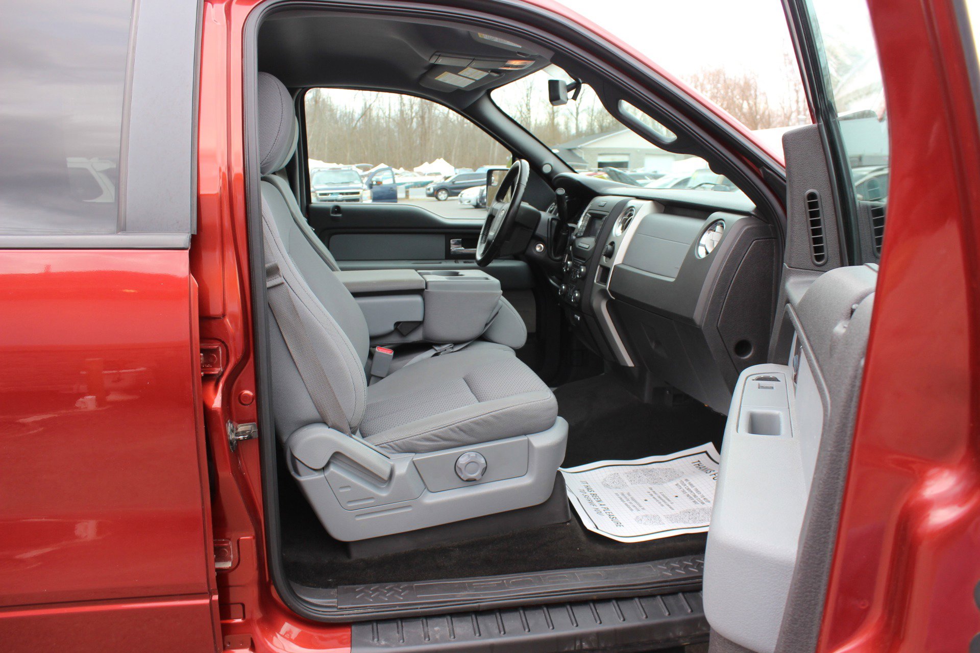 Used 2014 Ford F150 XLT w/ Equipment Group 302A Luxury image 34
