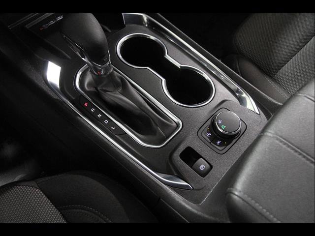 Used 2023 Chevrolet Traverse LT FWD image 15