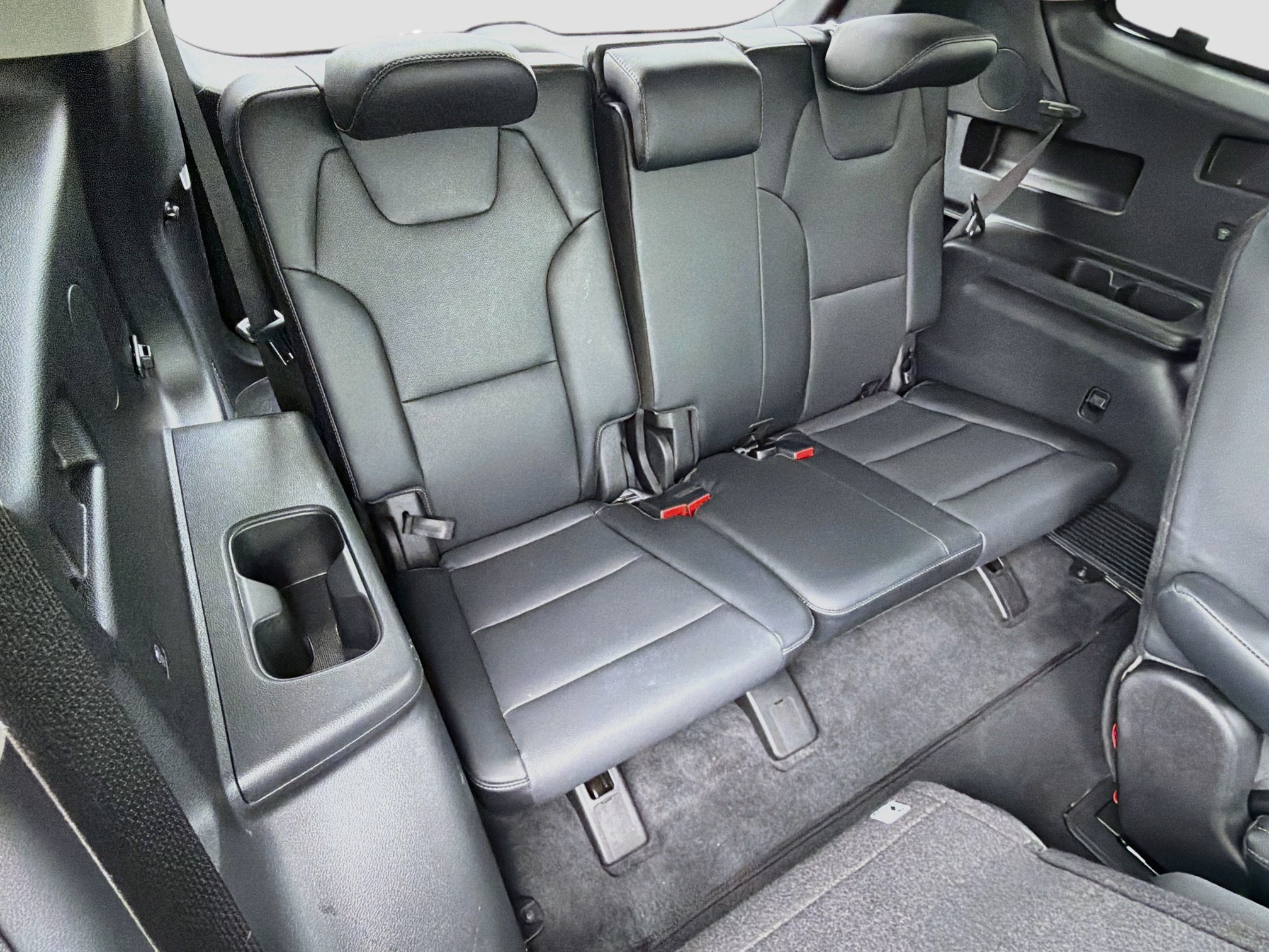 Used 2024 Kia Telluride EX w/ EX Captain's Chair Package FWD image 22