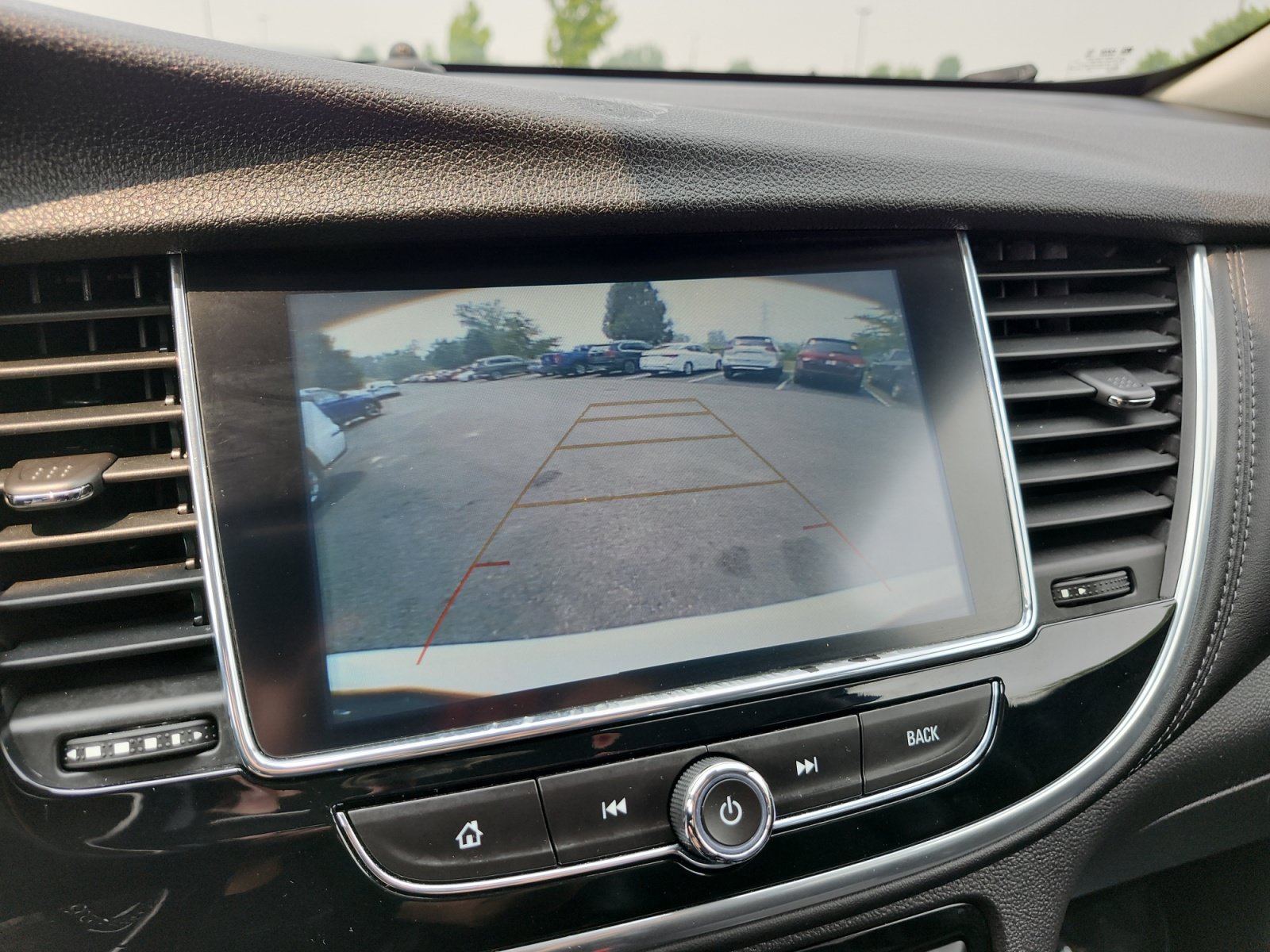 Used 2019 Buick Encore Sport Touring FWD image 20