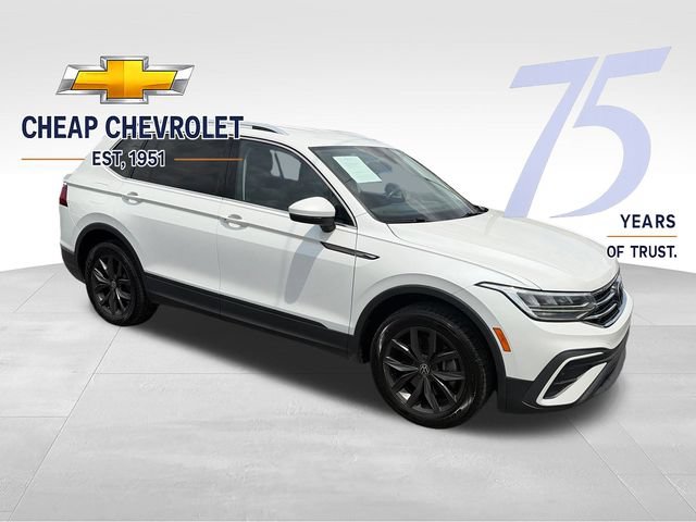 Used 2023 Volkswagen Tiguan SE AWD/4WD image 7