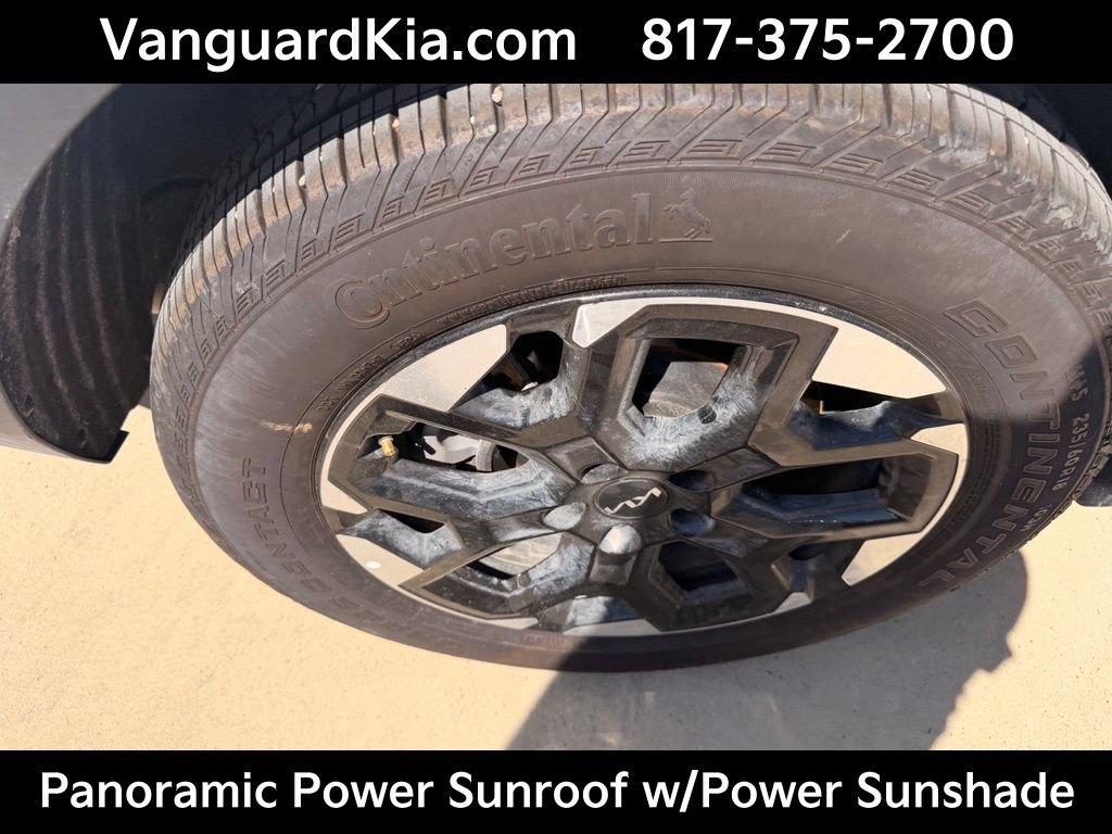 Certified 2025 Kia Sorento S w/ Panoramic Sunroof Package FWD image 10