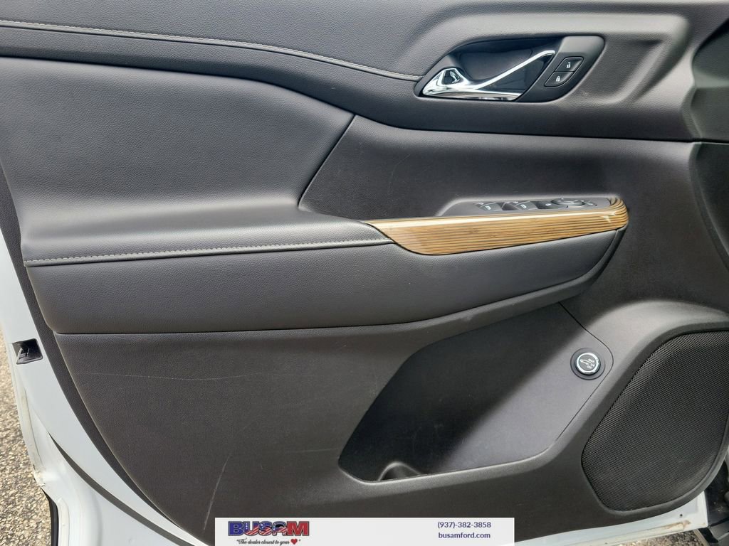 Used 2021 GMC Acadia SLE w/ Driver Convenience Package FWD image 18