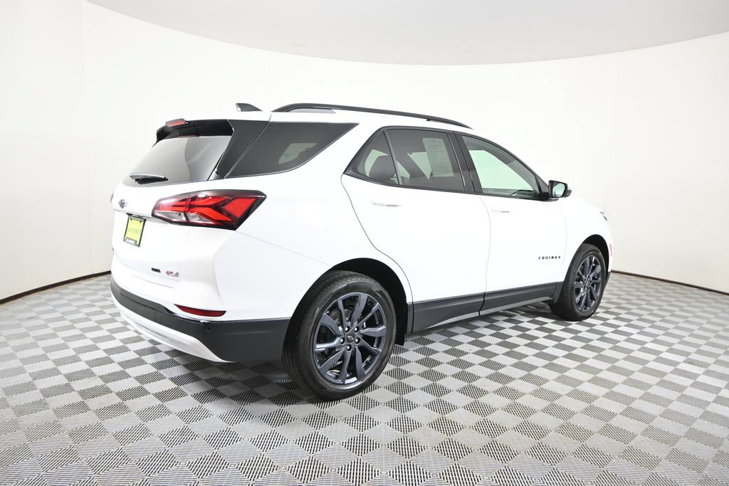 Used 2024 Chevrolet Equinox RS AWD/4WD image 6