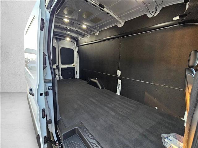 New 2025 Ford E-Transit 148 High Roof Extended w/ Load Area Protection Package RWD image 8