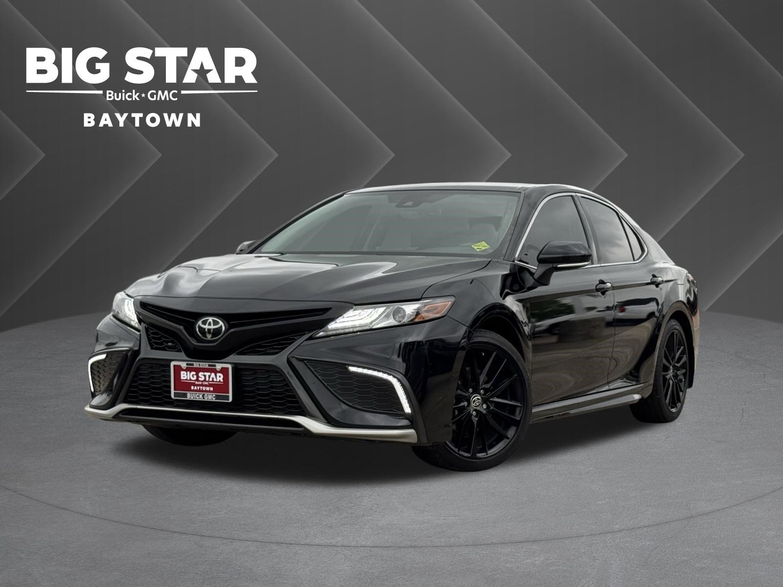 Used 2024 Toyota Camry XSE image 1