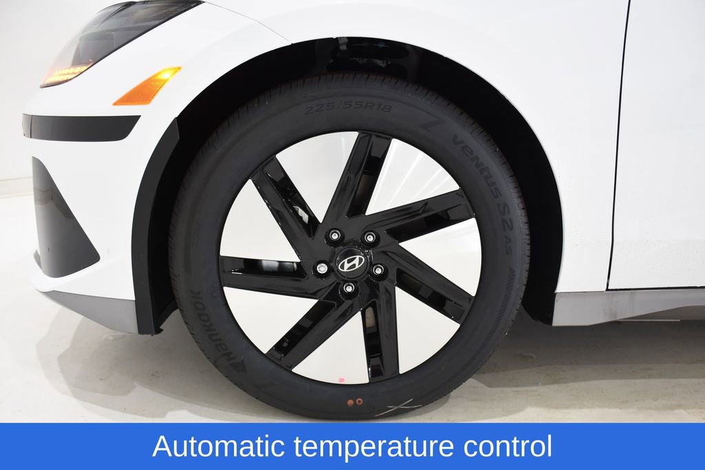 New 2025 Hyundai Ioniq 6 SE image 6