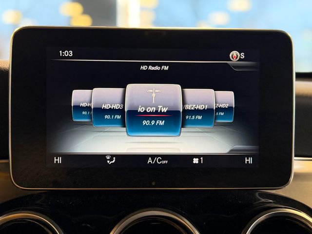 Used 2017 Mercedes-Benz GLC 300 4MATIC image 29