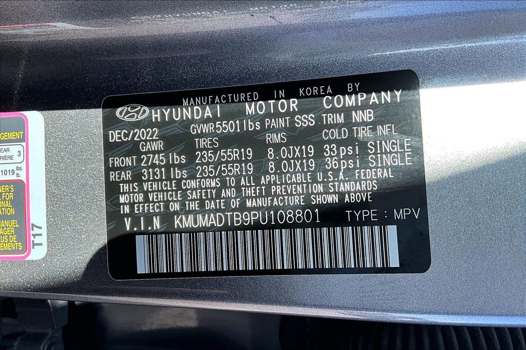 Used 2023 Genesis GV70 2.5T w/ Advanced Package image 46