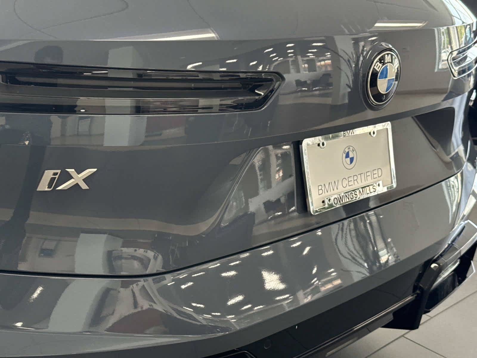 Used 2026 BMW iX xDrive45 AWD/4WD image 10