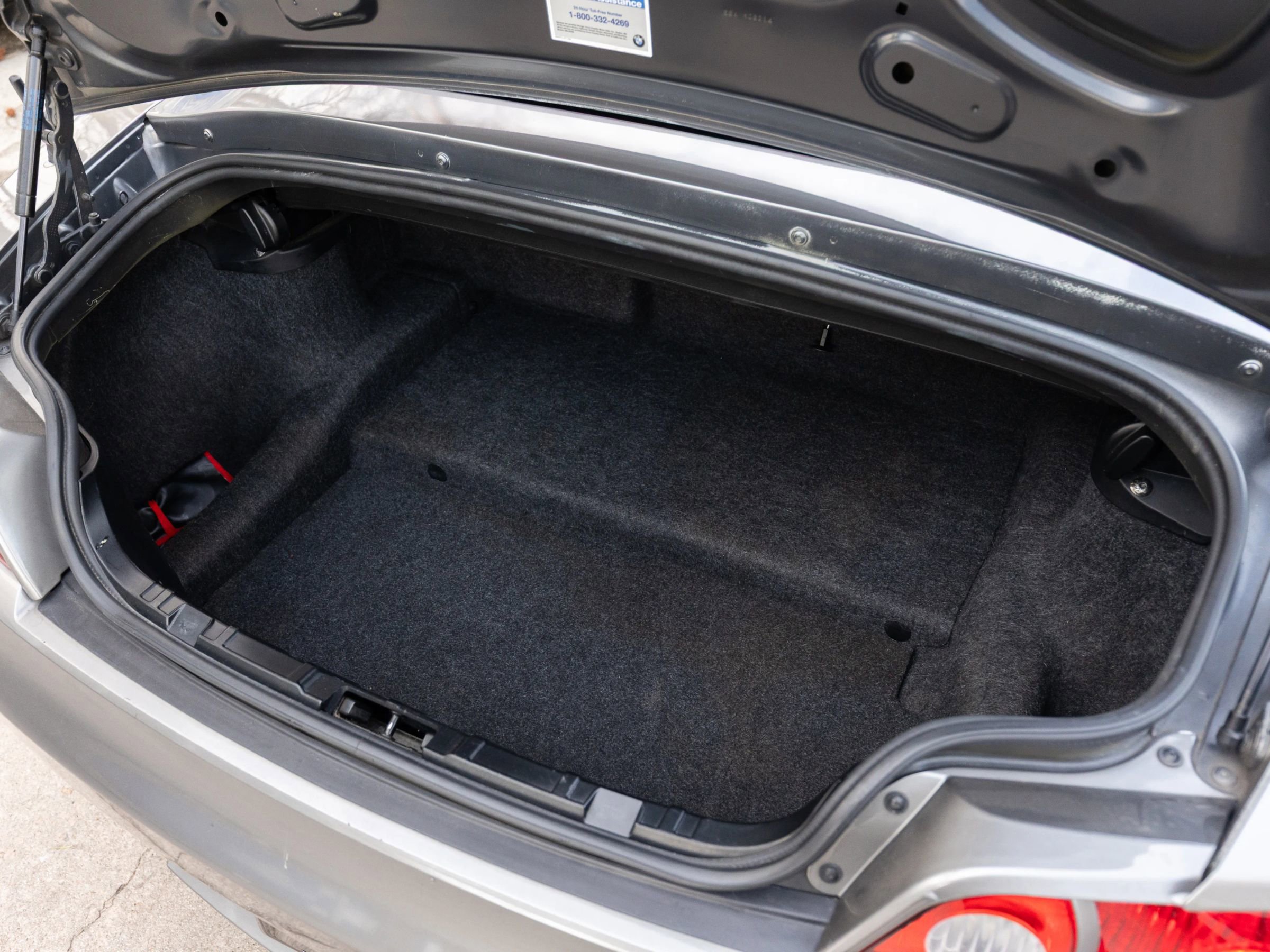 Used 2003 BMW Z4 2.5i image 34