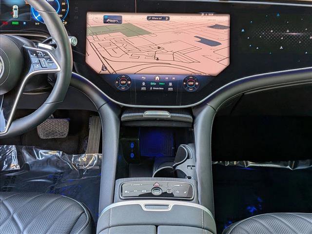 Used 2023 Mercedes-Benz EQS 580 4MATIC SUV image 12