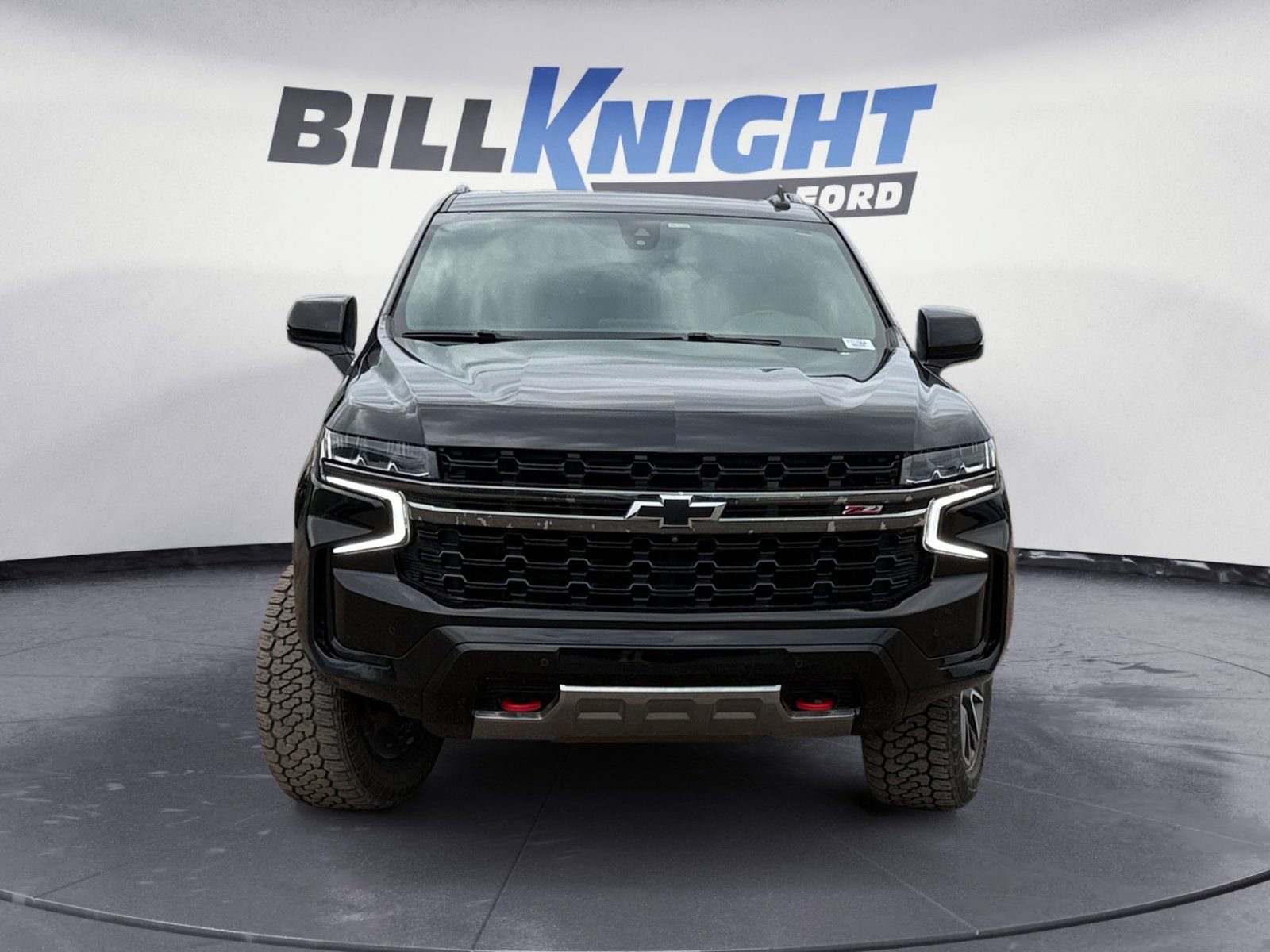 Used 2022 Chevrolet Tahoe Z71 w/ Luxury Package AWD/4WD image 8