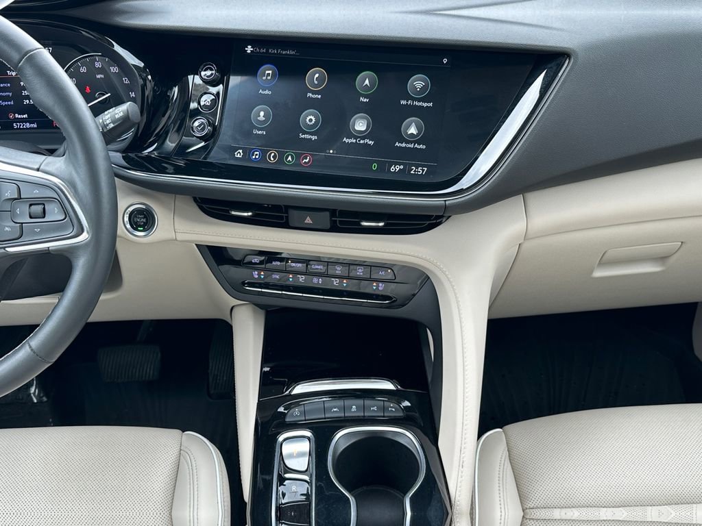 Used 2023 Buick Envision Avenir image 11