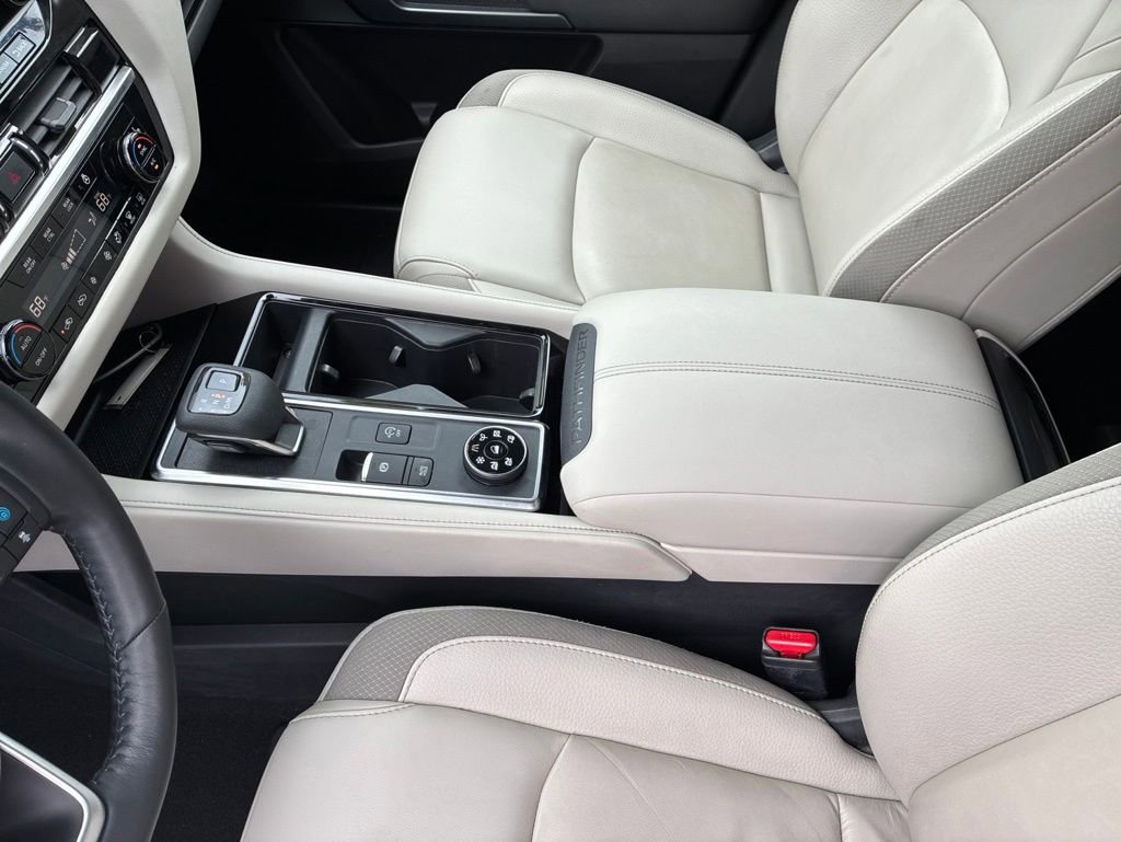 Certified 2023 Nissan Pathfinder SL w/ SL Premium Package AWD/4WD image 22