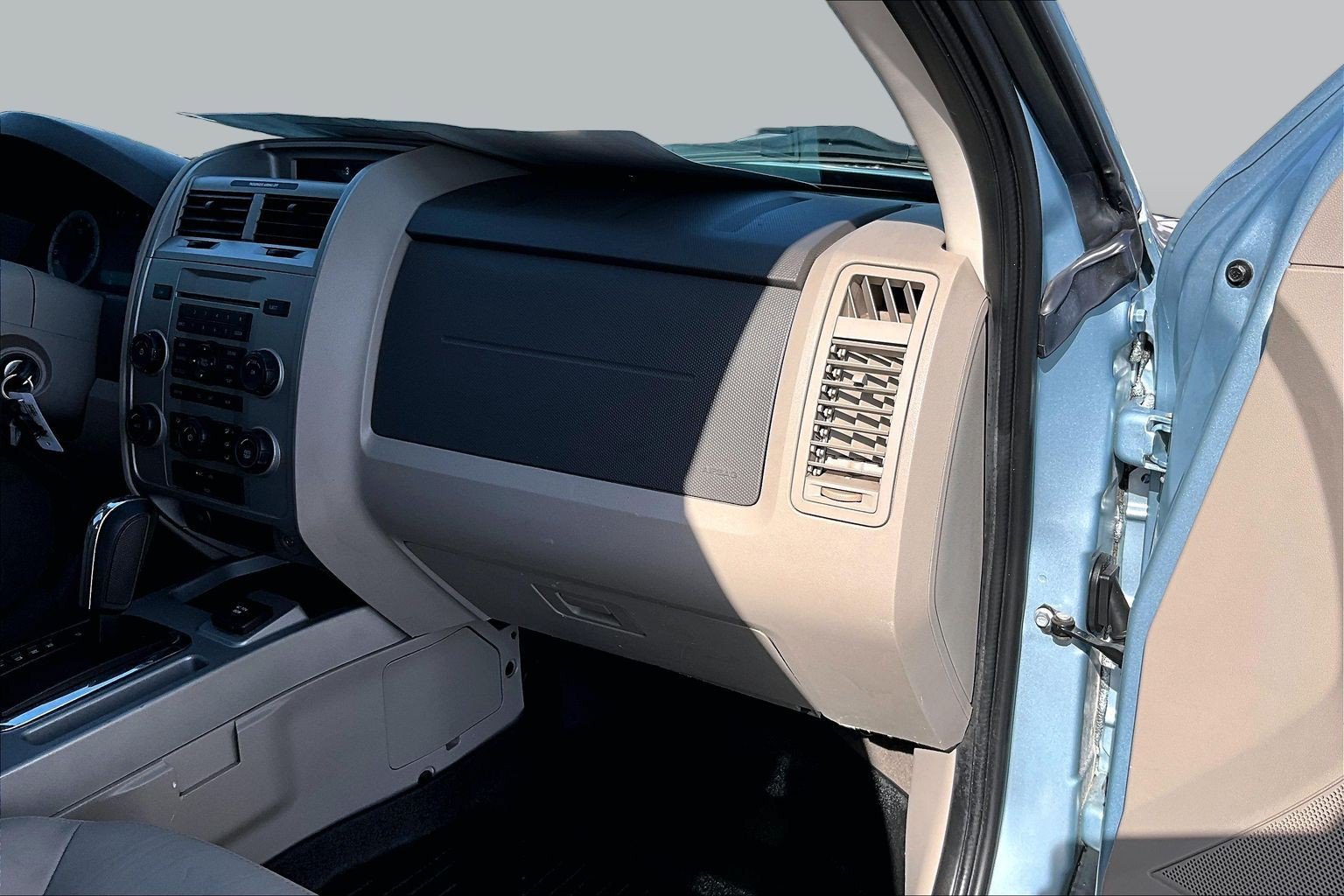 Used 2008 Ford Escape 2WD Hybrid image 15