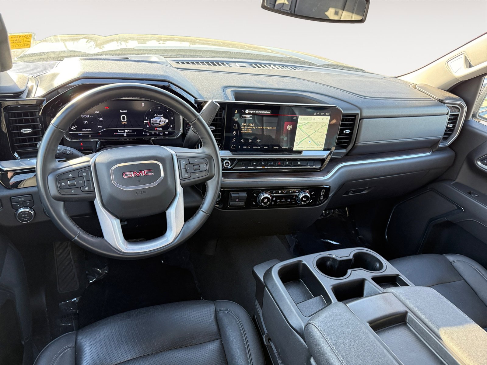 Used 2025 GMC Sierra 1500 SLT image 15