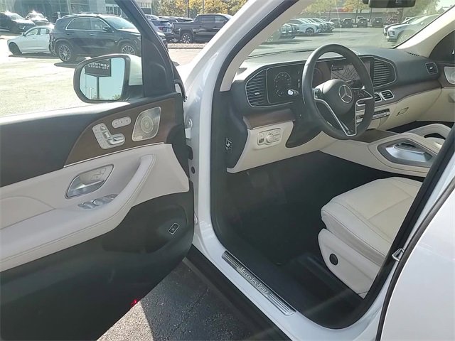 Used 2024 Mercedes-Benz GLE 450 4MATIC image 12