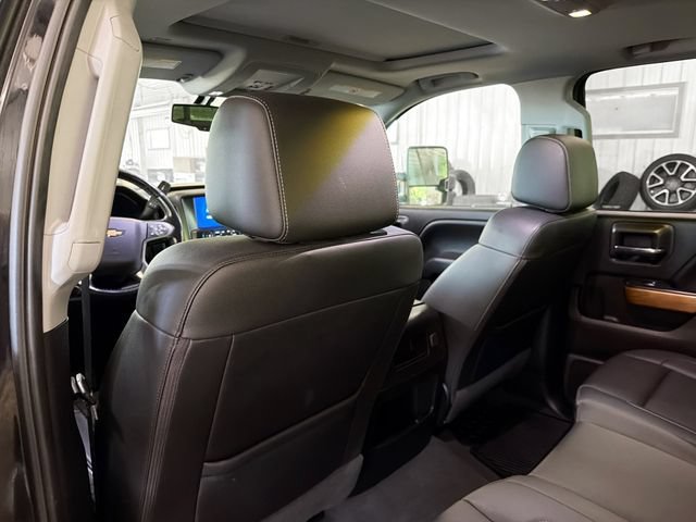 Used 2019 Chevrolet Silverado 3500 LTZ w/ LTZ Plus Package AWD/4WD image 9