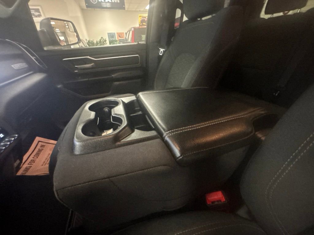 Used 2025 RAM 1500 Big Horn AWD/4WD image 23