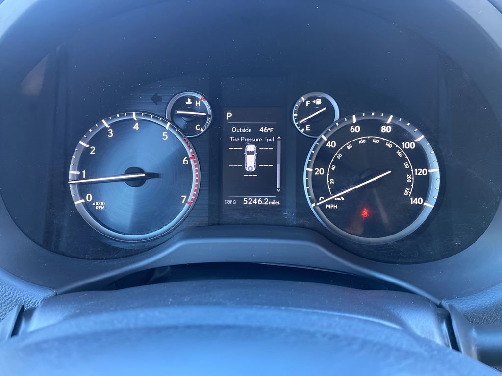 Used 2020 Lexus GX 460 Premium w/ Premium Package image 21