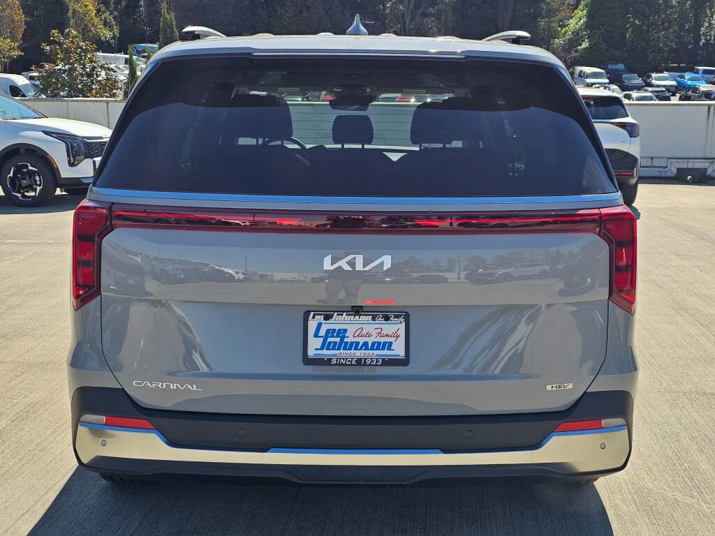 New 2026 Kia Carnival SX image 6