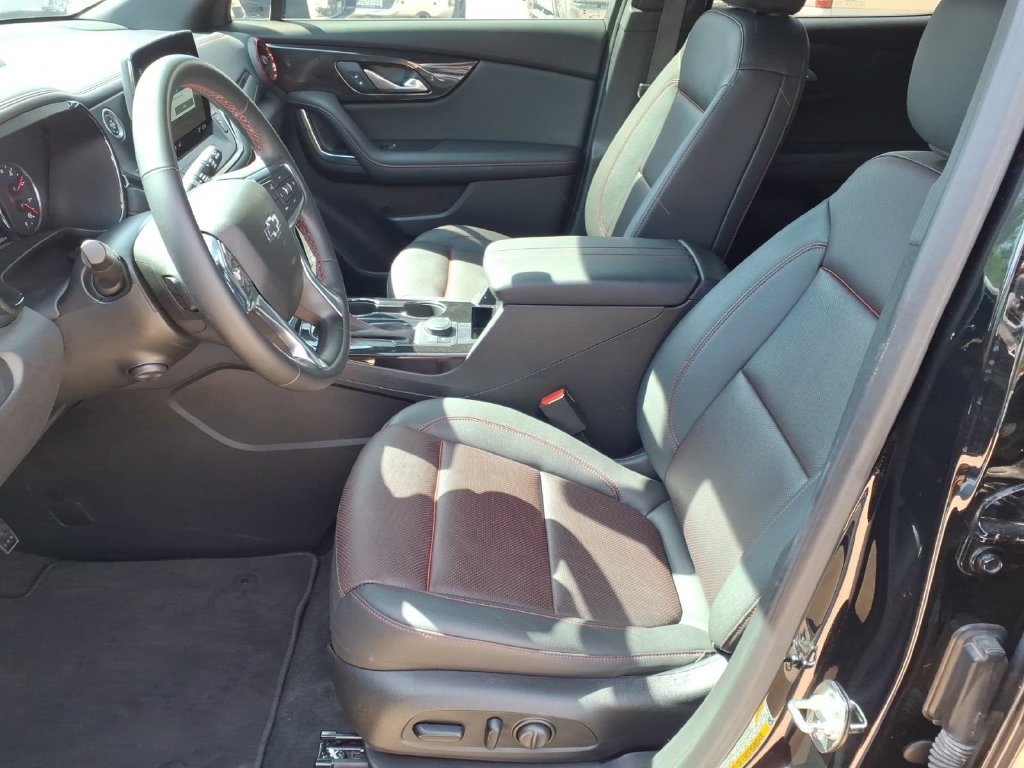 Used 2023 Chevrolet Blazer RS w/ Driver Confidence II Package AWD/4WD image 15