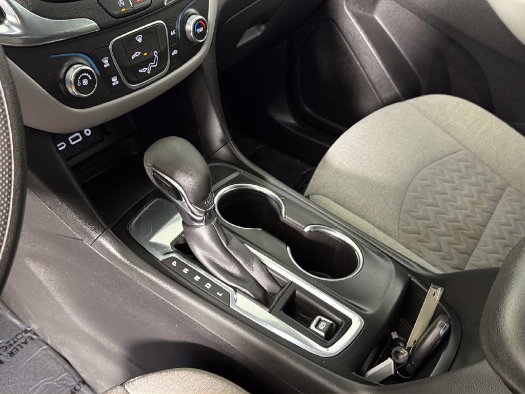 Used 2022 Chevrolet Equinox LT FWD image 24
