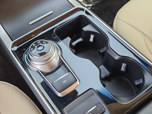 Used 2020 Ford Edge SEL w/ Convenience Package AWD/4WD image 19