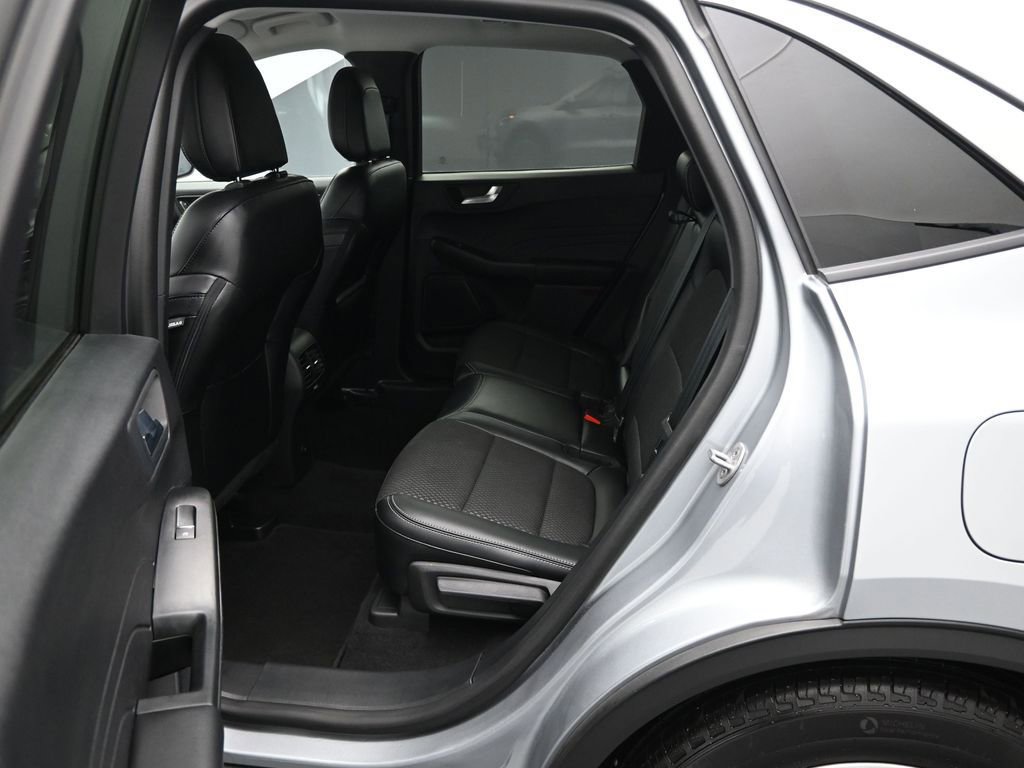 Certified 2023 Ford Escape SE image 19
