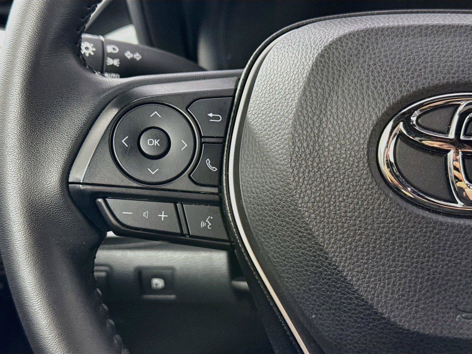 Certified 2026 Toyota Corolla SE FWD image 17