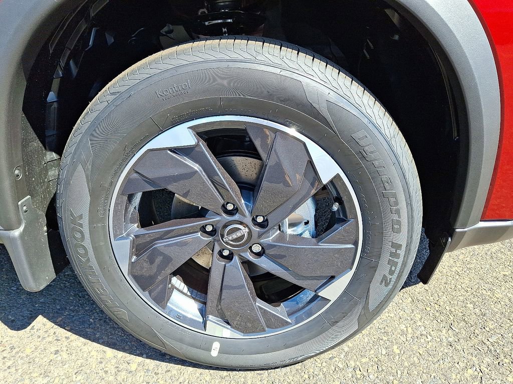 New 2026 Nissan Rogue SV w/ Cold Weather Package image 5