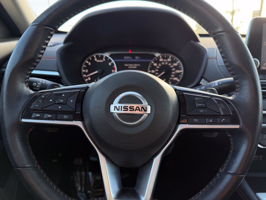Used 2020 Nissan Altima 2.5 SR w/ Premium Package FWD image 24