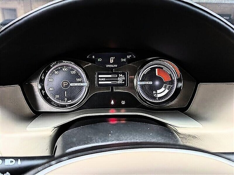 Used 2012 Fisker Karma EcoSport RWD image 21