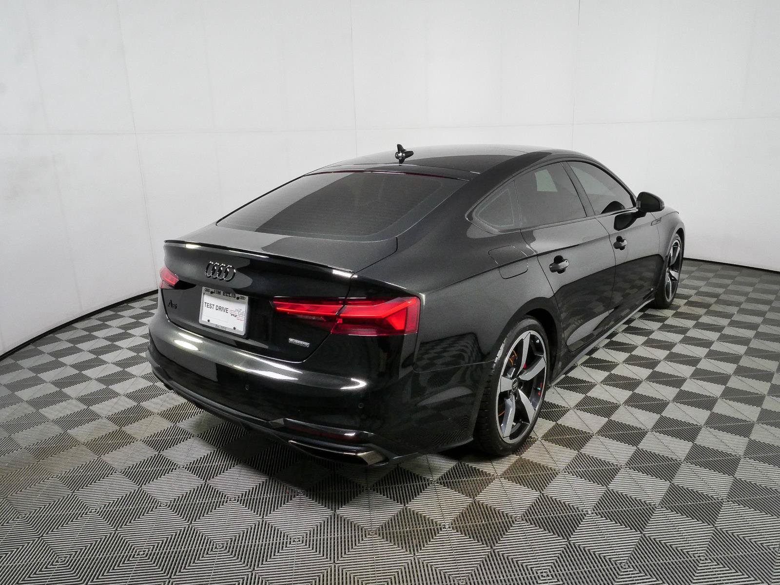 Used 2023 Audi A5 2.0T Premium Plus w/ Premium Plus AWD/4WD image 3